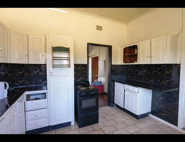 2 BEDROOM HOUSE FOR SALE IN PRIMROSE EAST